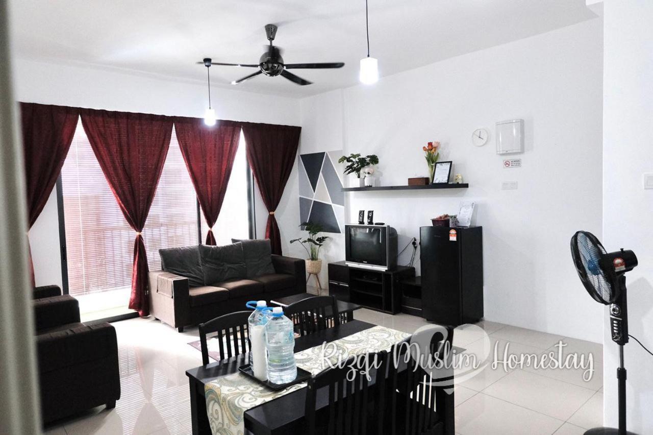 Rizqi Muslim Homestay Meru Casa Kayangan Ipoh Dış mekan fotoğraf